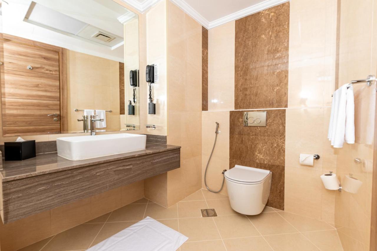 Pyramisa Hotel Apartments 迪拜 外观 照片