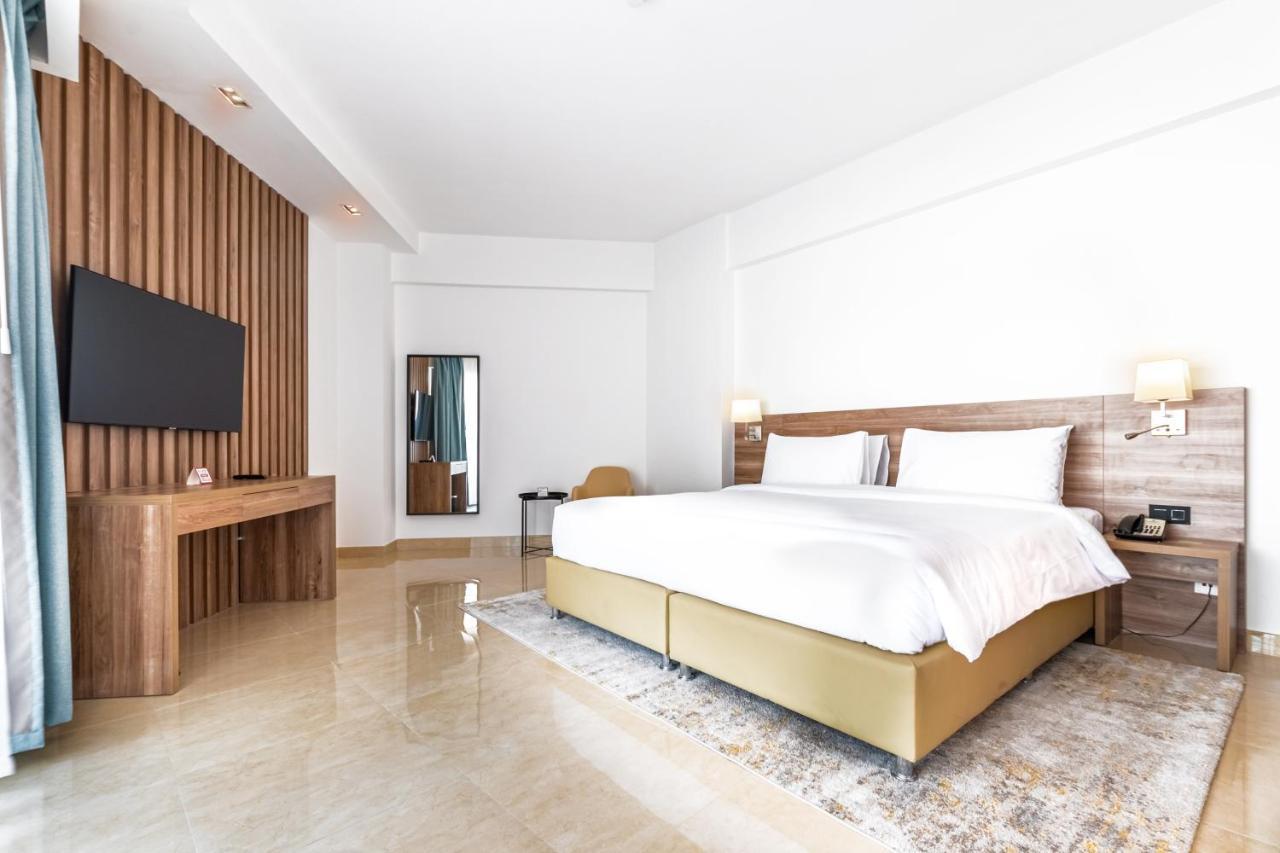 Pyramisa Hotel Apartments 迪拜 外观 照片